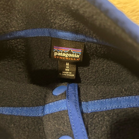 Patagonia Kids' Blue and Gray Snap-T Fleece - Picture 2 of 2